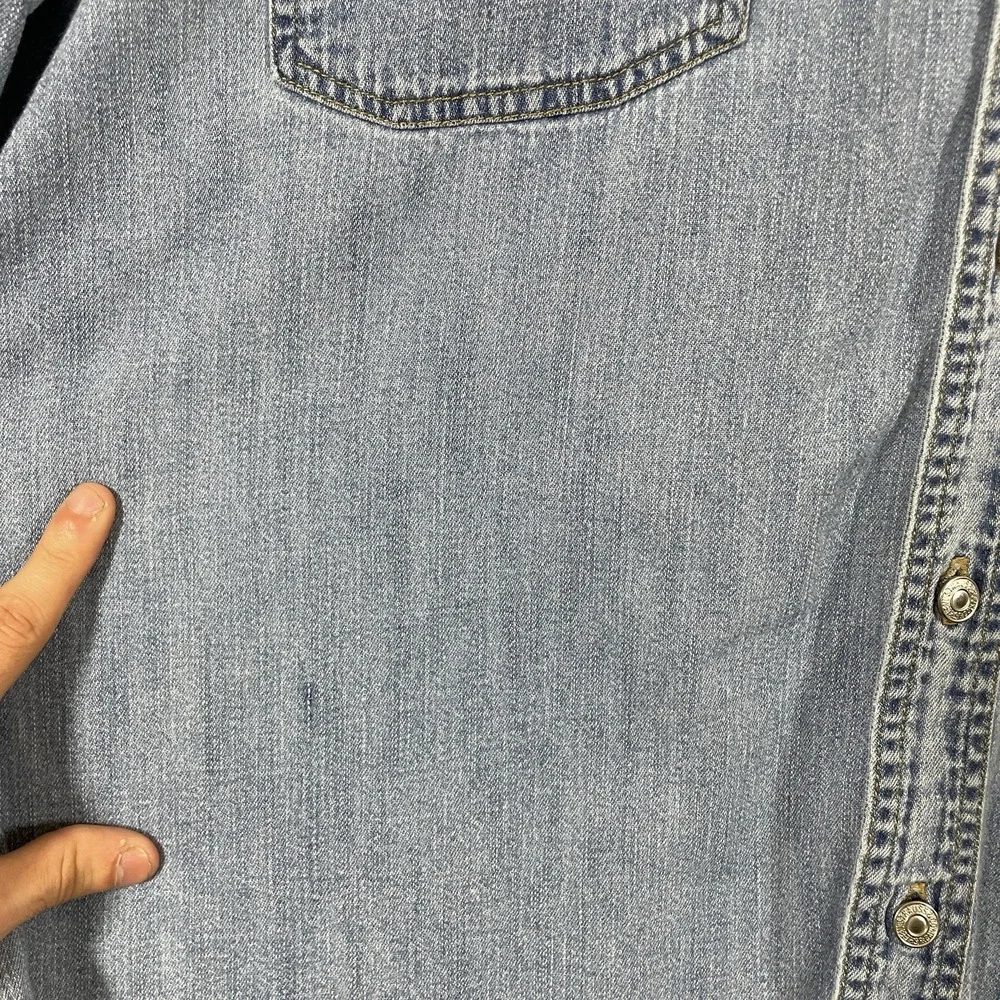 Vintage Levis Men's Shirt XXL Denim Blue Red Tab 90's Metal Button Logo Workwear